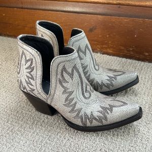 Ariat dixon boots, blanco